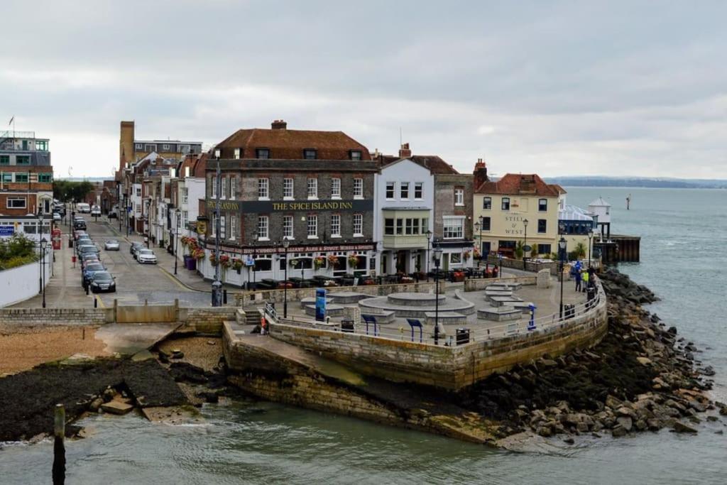 Portsmouth Urban Haven Appartement Buitenkant foto