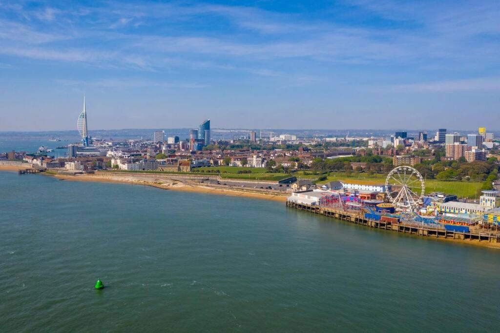 Portsmouth Urban Haven Appartement Buitenkant foto